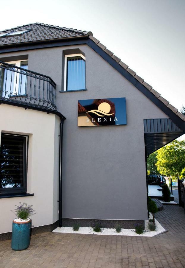 Elexia Apartment Sianozety Exterior photo